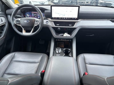 2025 Ford Explorer Active 4WD