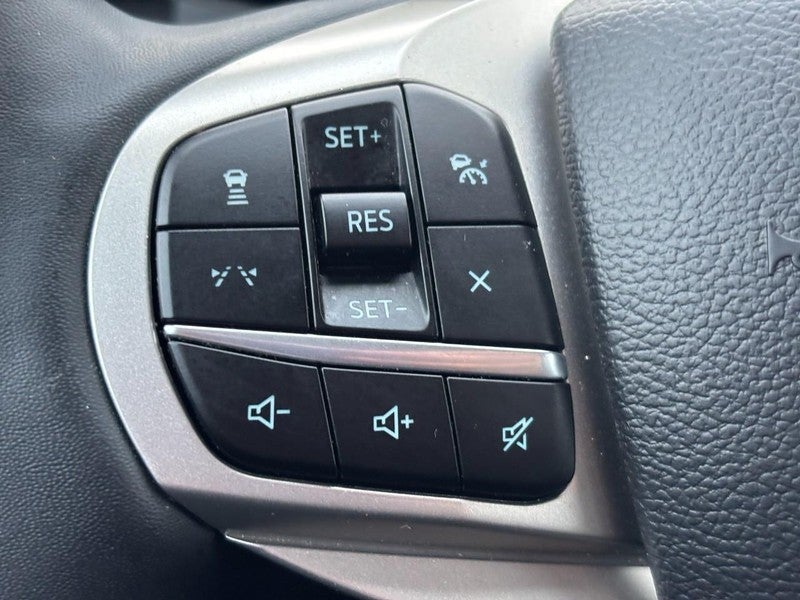 2025 Ford Explorer Active 4WD