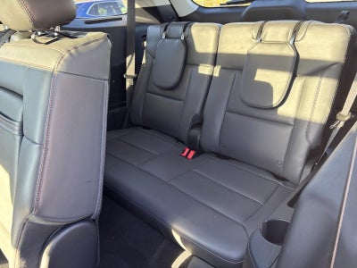 2025 Ford Explorer Active 4WD