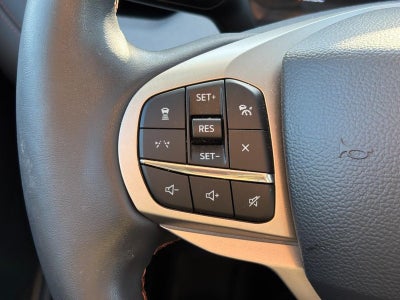 2025 Ford Explorer Active 4WD