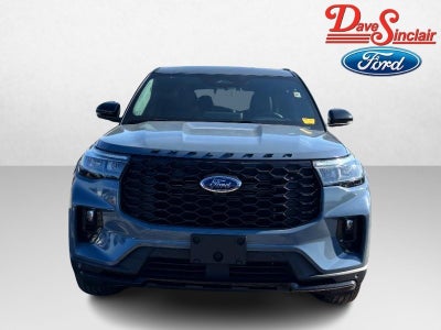 2025 Ford Explorer ST-Line 4WD