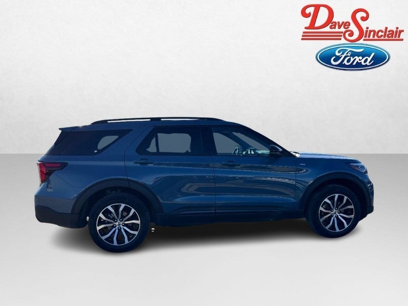 2025 Ford Explorer ST-Line 4WD