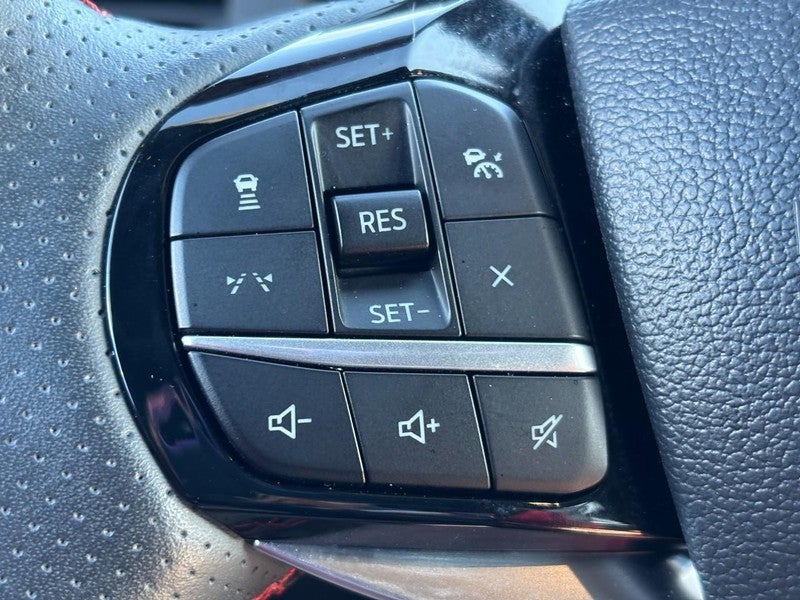 2025 Ford Explorer ST-Line 4WD