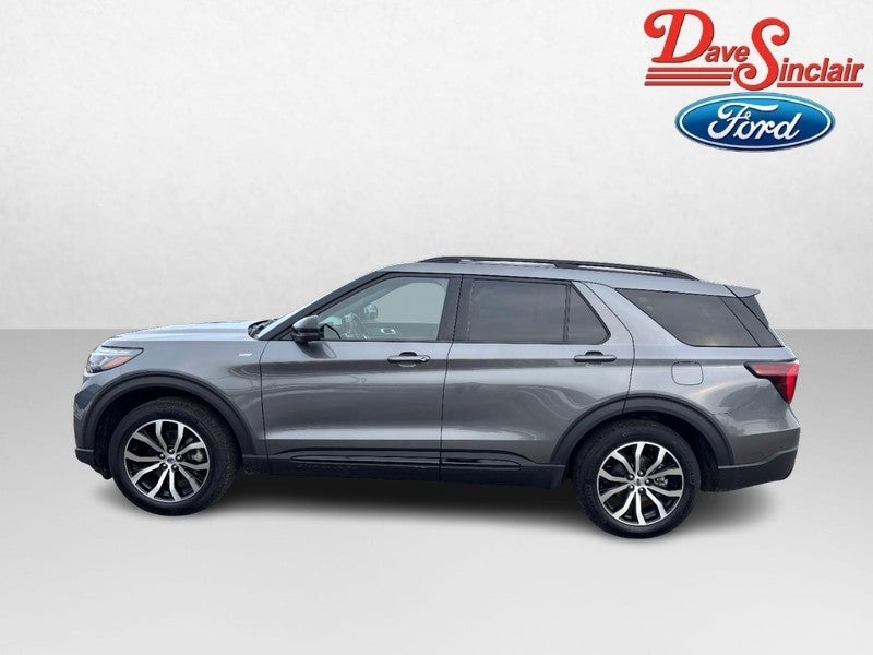 2025 Ford Explorer ST-Line 4WD