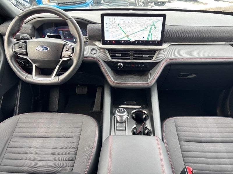 2025 Ford Explorer ST-Line 4WD