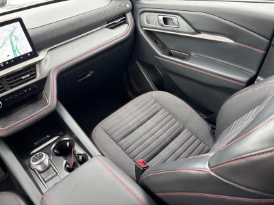 2025 Ford Explorer ST-Line 4WD