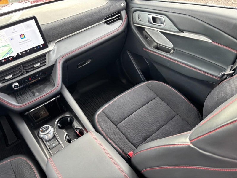 2025 Ford Explorer ST 4WD