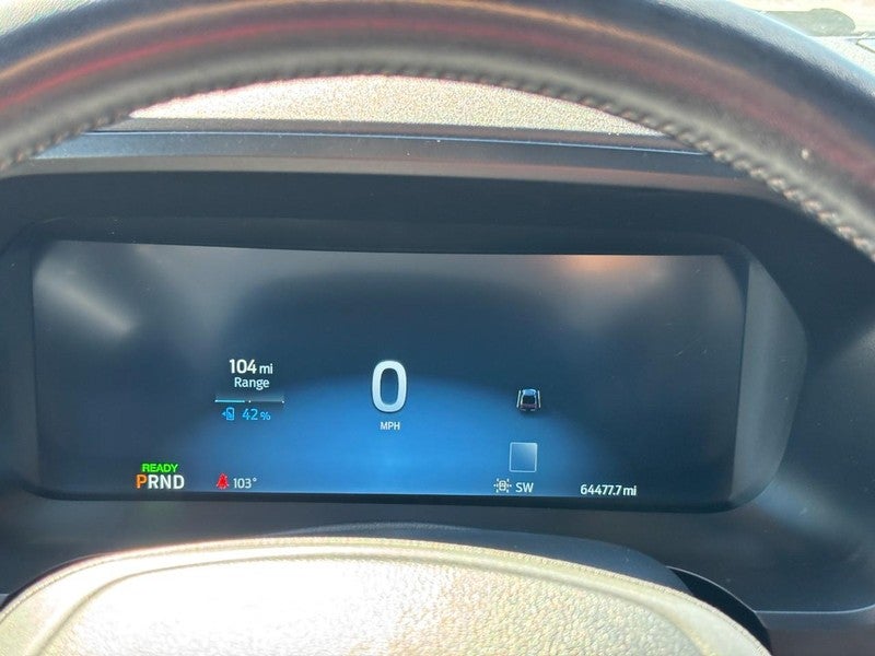 2022 Ford F-150 Lightning LARIAT 4WD SuperCrew 5.5' Box