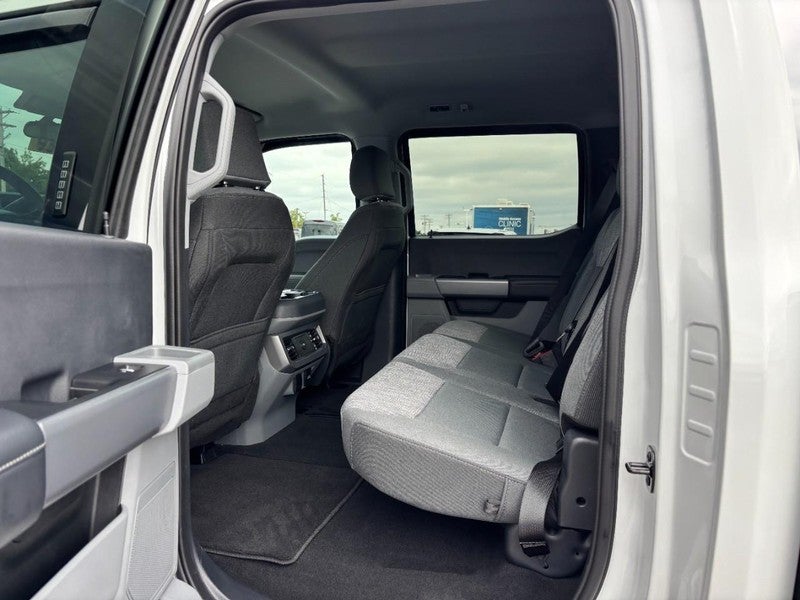 2024 Ford Super Duty F-250 SRW XLT 4WD Crew Cab 6.75' Box