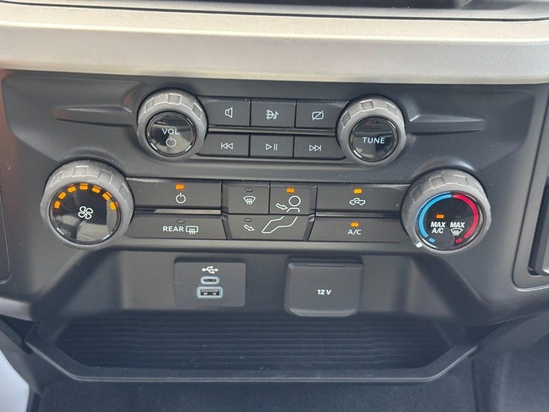 2024 Ford Super Duty F-250 SRW XLT 4WD Crew Cab 6.75' Box