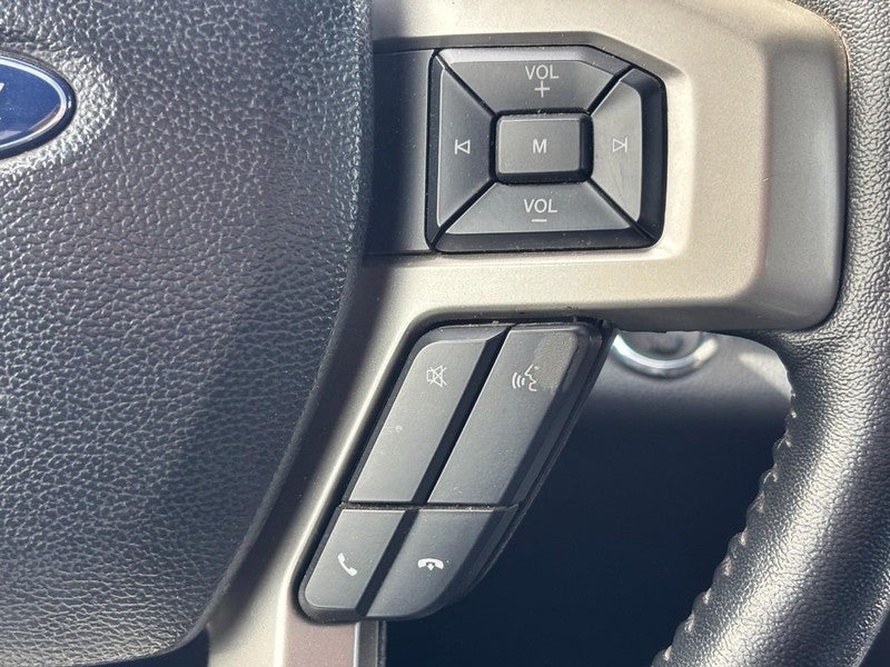 2020 Ford Super Duty F-250 SRW LARIAT 4WD Crew Cab 6.75' Box