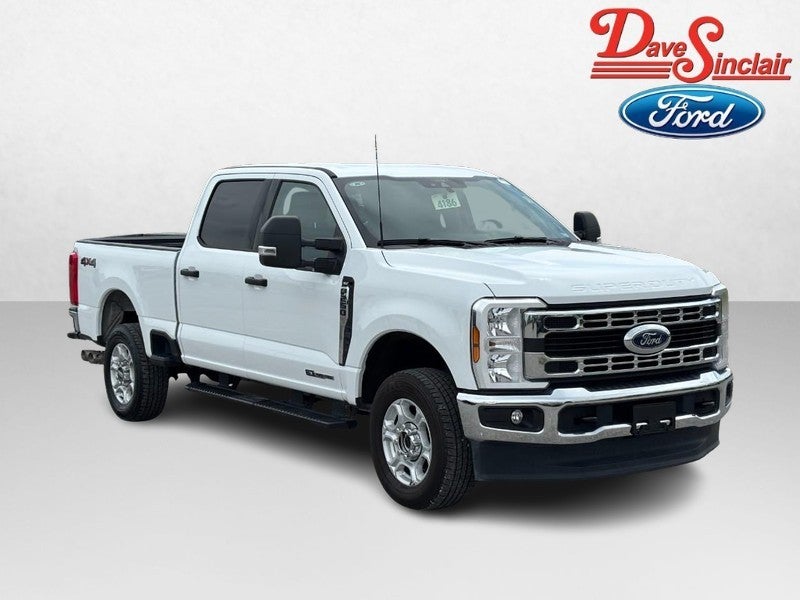 2025 Ford Super Duty F-250 SRW XLT 4WD Crew Cab 6.75' Box