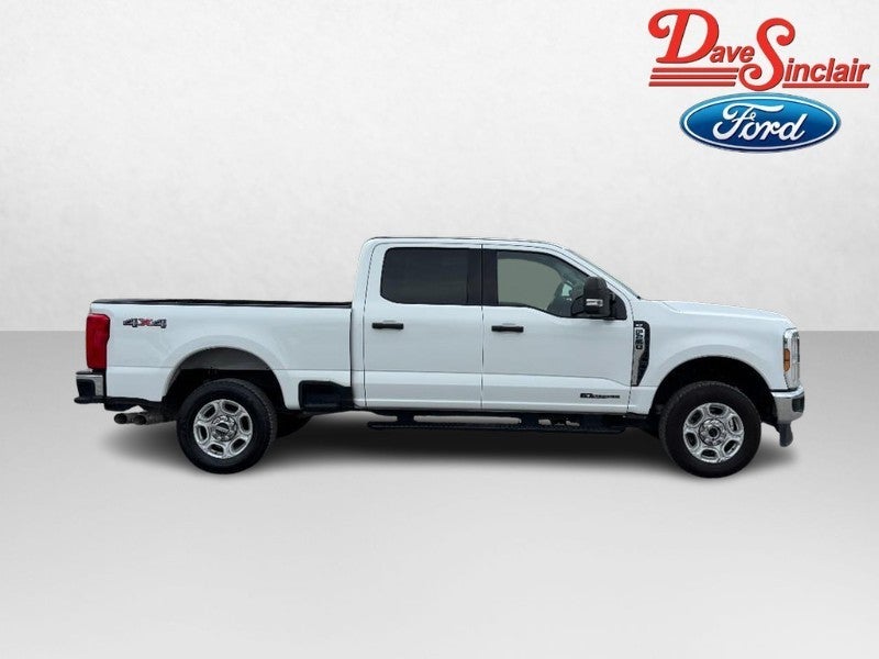 2025 Ford Super Duty F-250 SRW XLT 4WD Crew Cab 6.75' Box