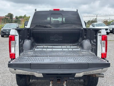 2018 Ford Super Duty F-250 SRW Lariat 4WD Crew Cab 6.75' Box
