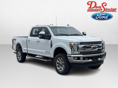 2018 Ford Super Duty F-250 SRW Lariat 4WD Crew Cab 6.75' Box