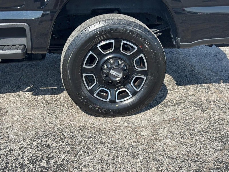 2023 Ford Super Duty F-250 SRW Platinum 4WD Crew Cab 6.75' Box