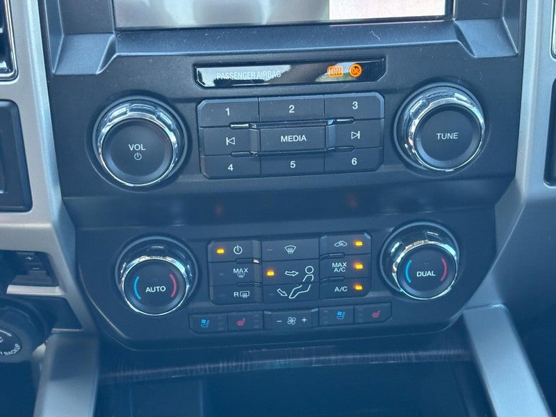 2020 Ford Super Duty F-350 SRW LARIAT 4WD Crew Cab 6.75' Box