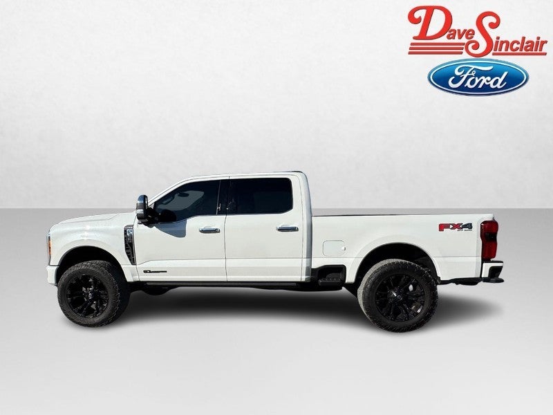 2023 Ford Super Duty F-350 SRW Platinum 4WD Crew Cab 6.75' Box