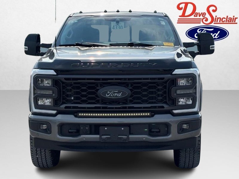 2024 Ford Super Duty F-350 SRW LARIAT 4WD Crew Cab 6.75' Box