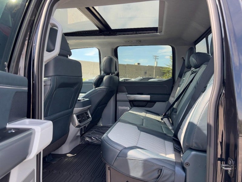 2024 Ford Super Duty F-350 DRW Limited 4WD Crew Cab 8' Box