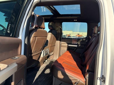 2021 Ford Super Duty F-450 DRW LARIAT 4WD Crew Cab 8' Box