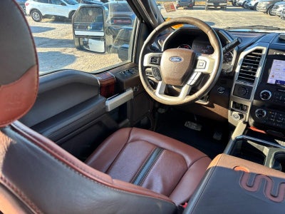 2021 Ford Super Duty F-450 DRW LARIAT 4WD Crew Cab 8' Box