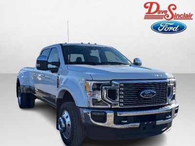 2021 Ford Super Duty F-450 DRW LARIAT 4WD Crew Cab 8' Box