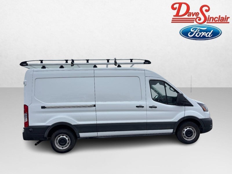 2024 Ford Transit Cargo Van T-250 148" Med Rf 9070 GVWR RWD