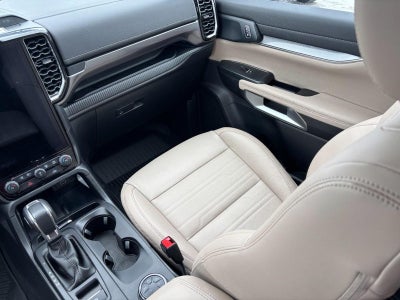 2025 Ford Ranger LARIAT 4WD SuperCrew 5' Box