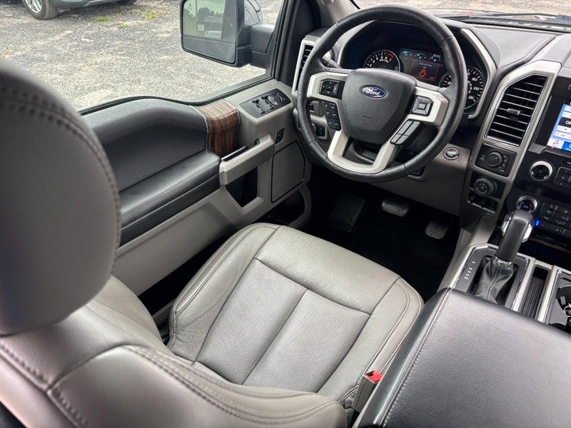 2019 Ford F-150 LARIAT 4WD SuperCrew 5.5' Box