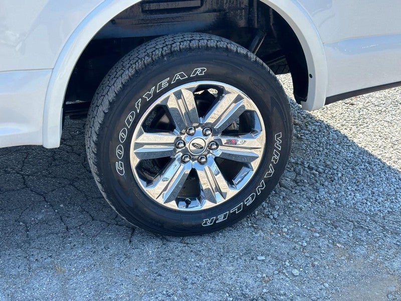 2019 Ford F-150 LARIAT 4WD SuperCrew 5.5' Box