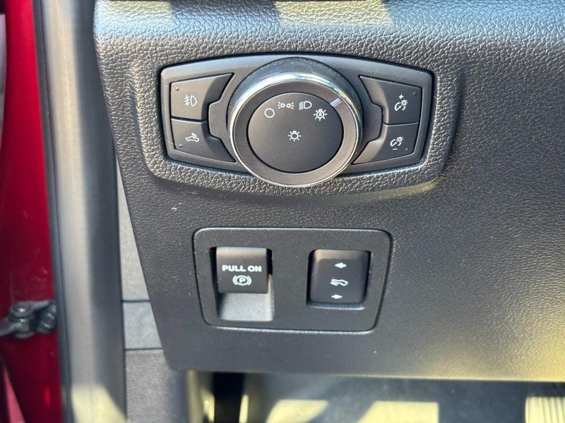 2019 Ford F-150 LARIAT 4WD SuperCrew 5.5' Box