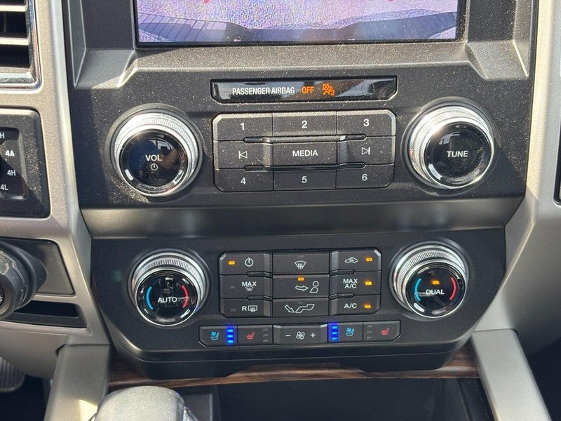 2019 Ford F-150 LARIAT 4WD SuperCrew 5.5' Box