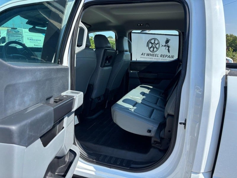 2022 Ford F-150 XL 4WD SuperCrew 5.5' Box
