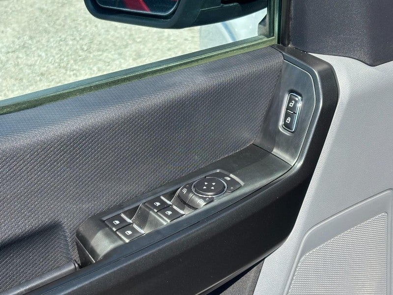 2022 Ford F-150 XL 4WD SuperCrew 5.5' Box