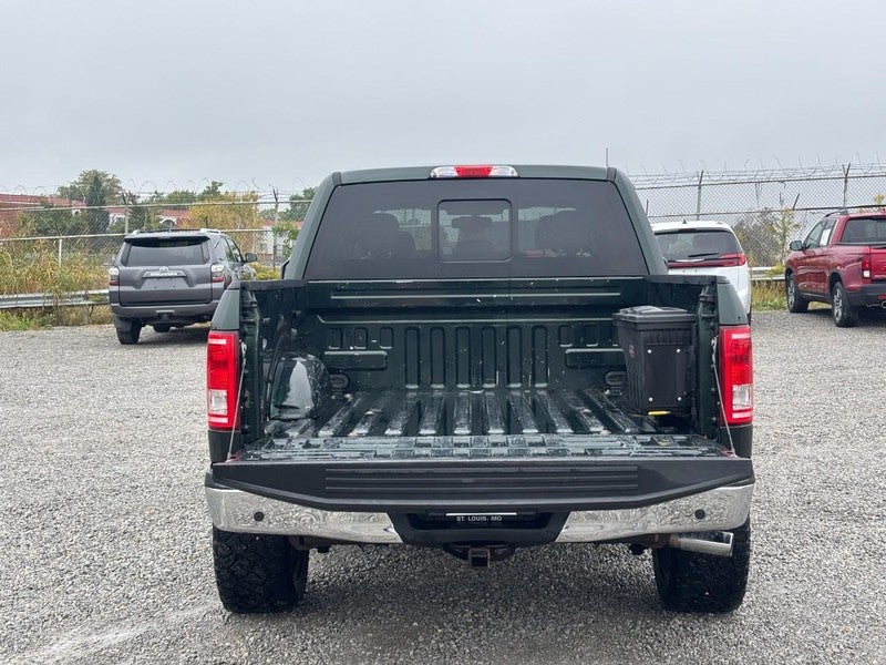2015 Ford F-150 4WD SuperCrew 145" XLT