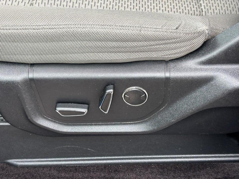 2016 Ford F-150 4WD SuperCrew 145" XLT