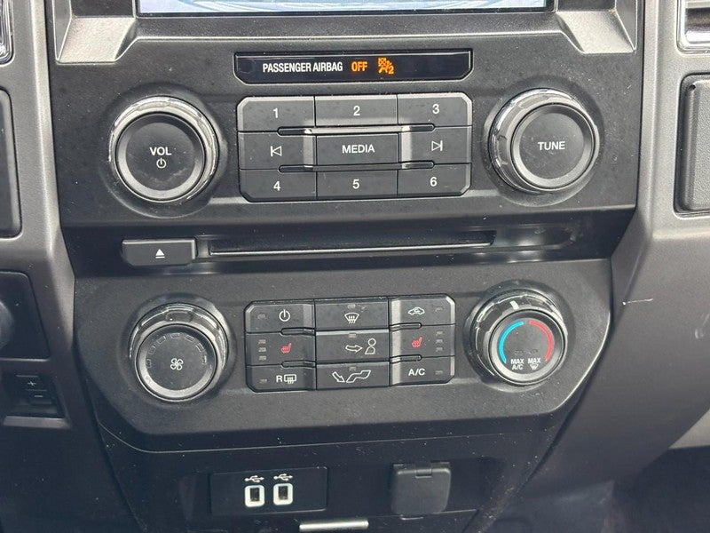 2016 Ford F-150 4WD SuperCrew 145" XLT