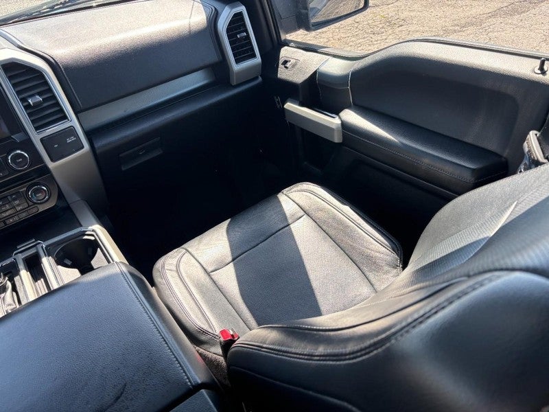 2017 Ford F-150 Lariat 4WD SuperCrew 5.5' Box