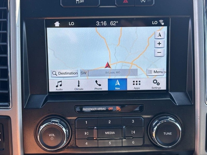 2017 Ford F-150 Lariat 4WD SuperCrew 5.5' Box