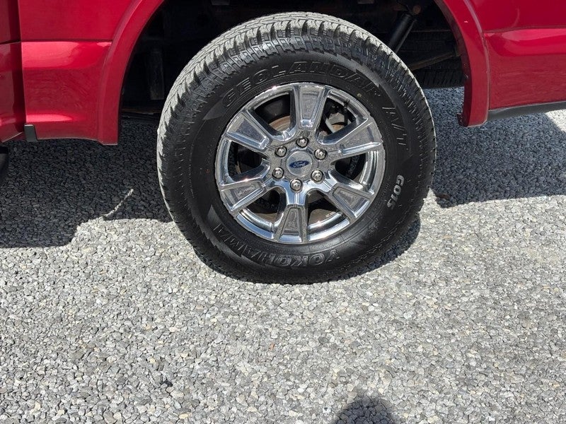 2016 Ford F-150 4WD SuperCrew 145" Lariat