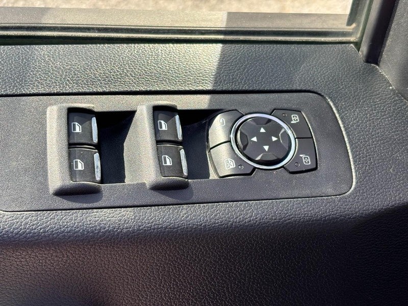 2016 Ford F-150 4WD SuperCrew 145" Lariat