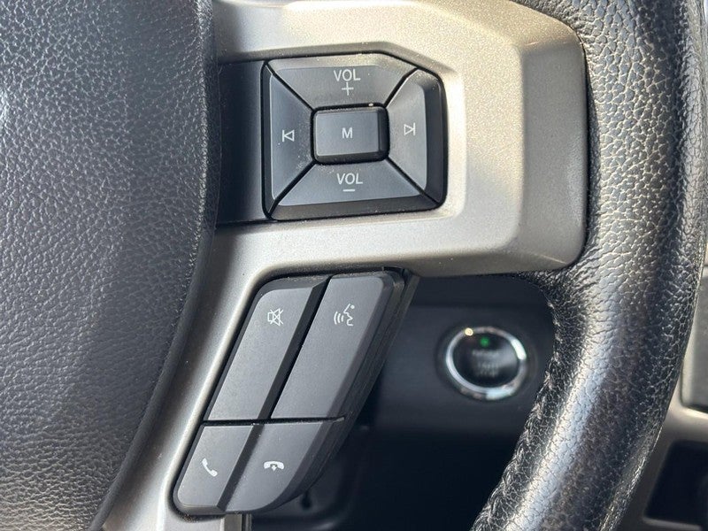 2016 Ford F-150 4WD SuperCrew 145" Lariat