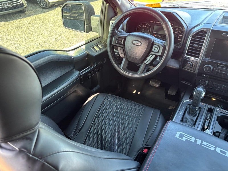 2015 Ford F-150 4WD SuperCrew 145" XLT