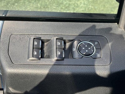 2015 Ford F-150 4WD SuperCrew 145" XLT