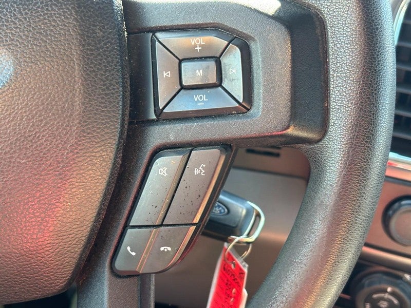 2016 Ford F-150 4WD SuperCrew 145" XLT