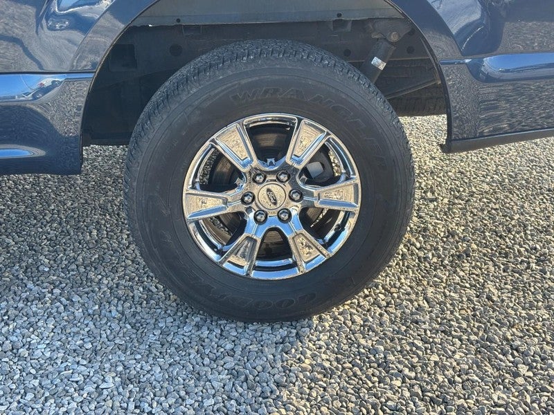 2015 Ford F-150 4WD SuperCrew 145" XLT