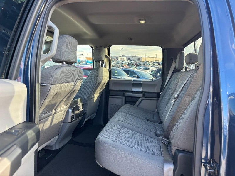 2015 Ford F-150 4WD SuperCrew 145" XLT