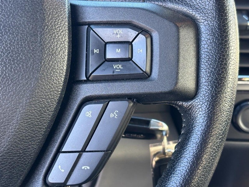 2015 Ford F-150 4WD SuperCrew 145" XLT