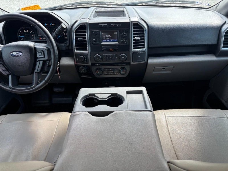 2016 Ford F-150 4WD SuperCab 145" XLT